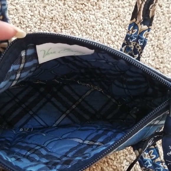 VERA BRADLEY Navy Paisley Print Small Purse - Picture 5 of 8